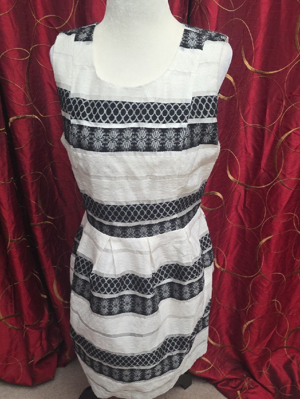 Main Strip White Mini Dress with Black Patterned Stripes